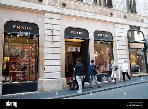 prada roma via condotti orari|Prada Women's Rome, Roma .